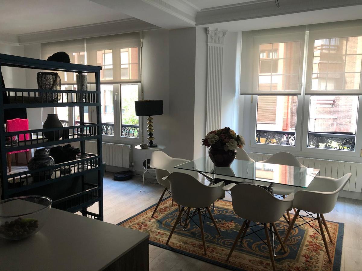 110 M2 Central Apartment In Abando Close To Guggenheim With Parking Bilbao Ngoại thất bức ảnh