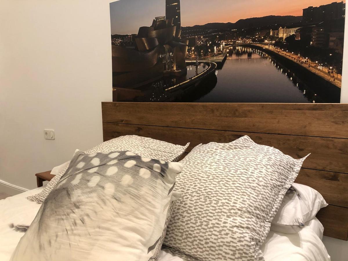 110 M2 Central Apartment In Abando Close To Guggenheim With Parking Bilbao Ngoại thất bức ảnh