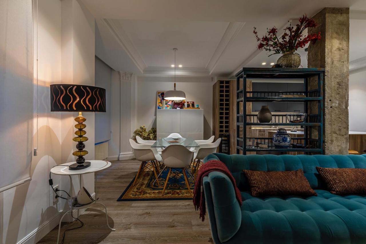 110 M2 Central Apartment In Abando Close To Guggenheim With Parking Bilbao Ngoại thất bức ảnh